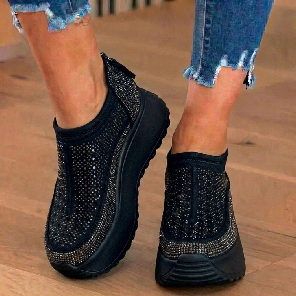 Chic Orthopedic Sandals with Unique Design