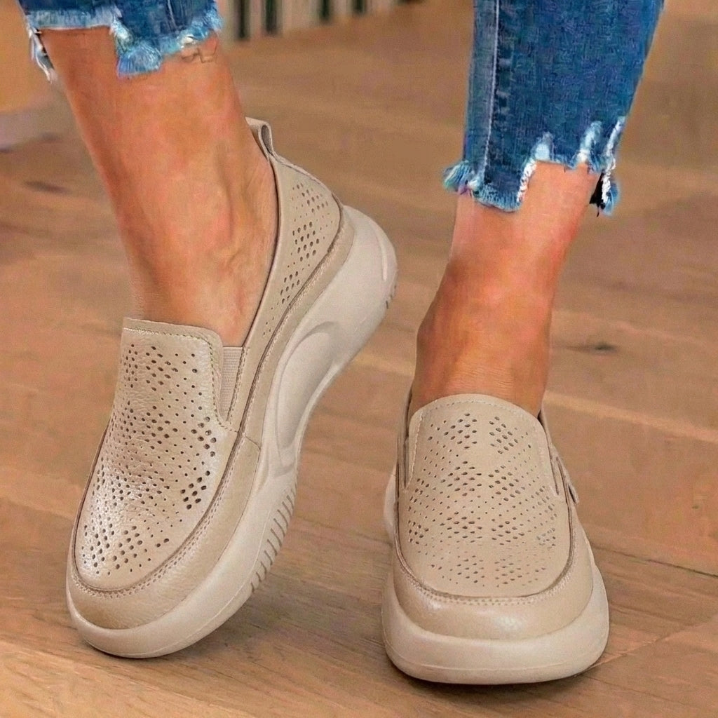 Vintage Inspired Orthopedic Sneakers