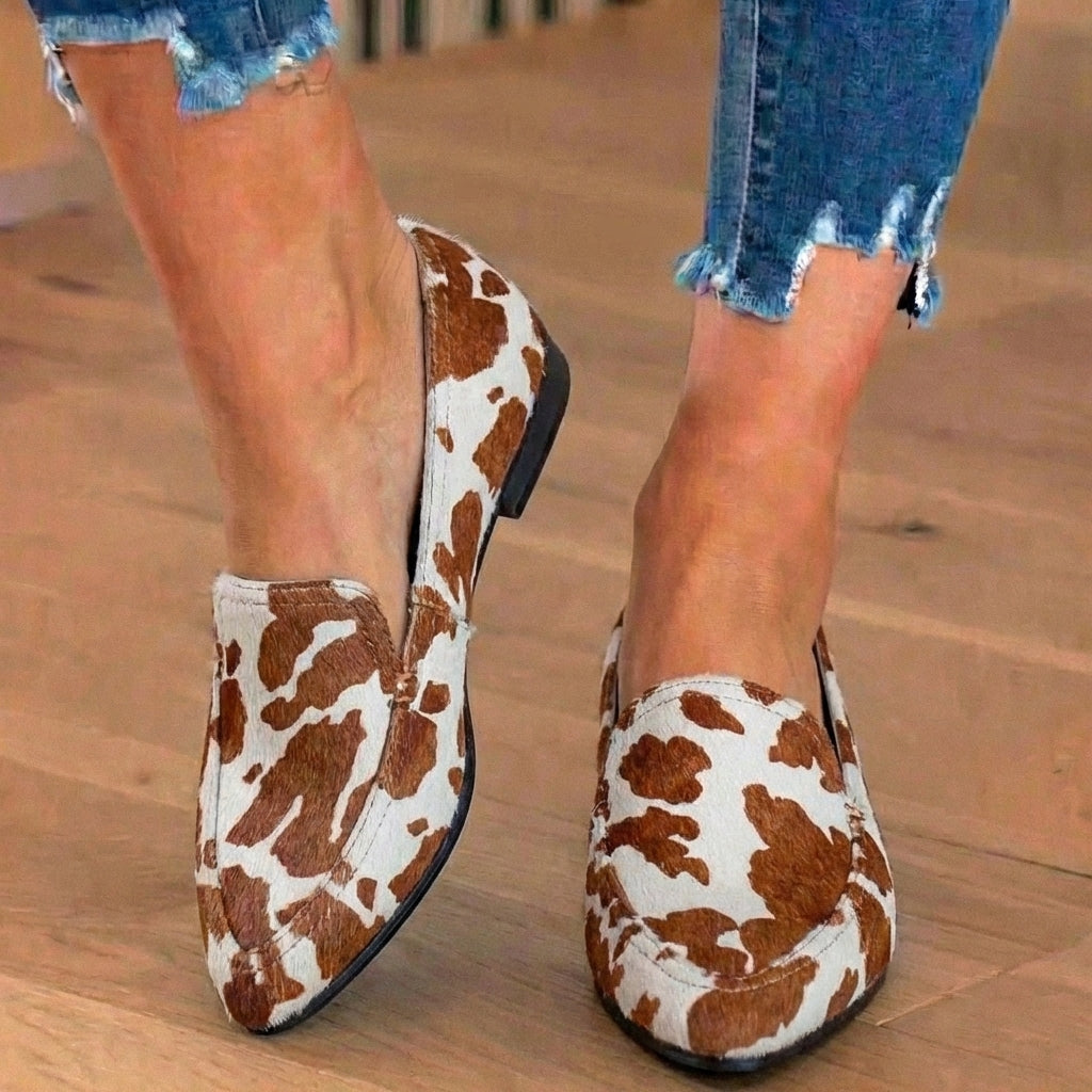 Chic Orthopedic Shoes with Unique Design