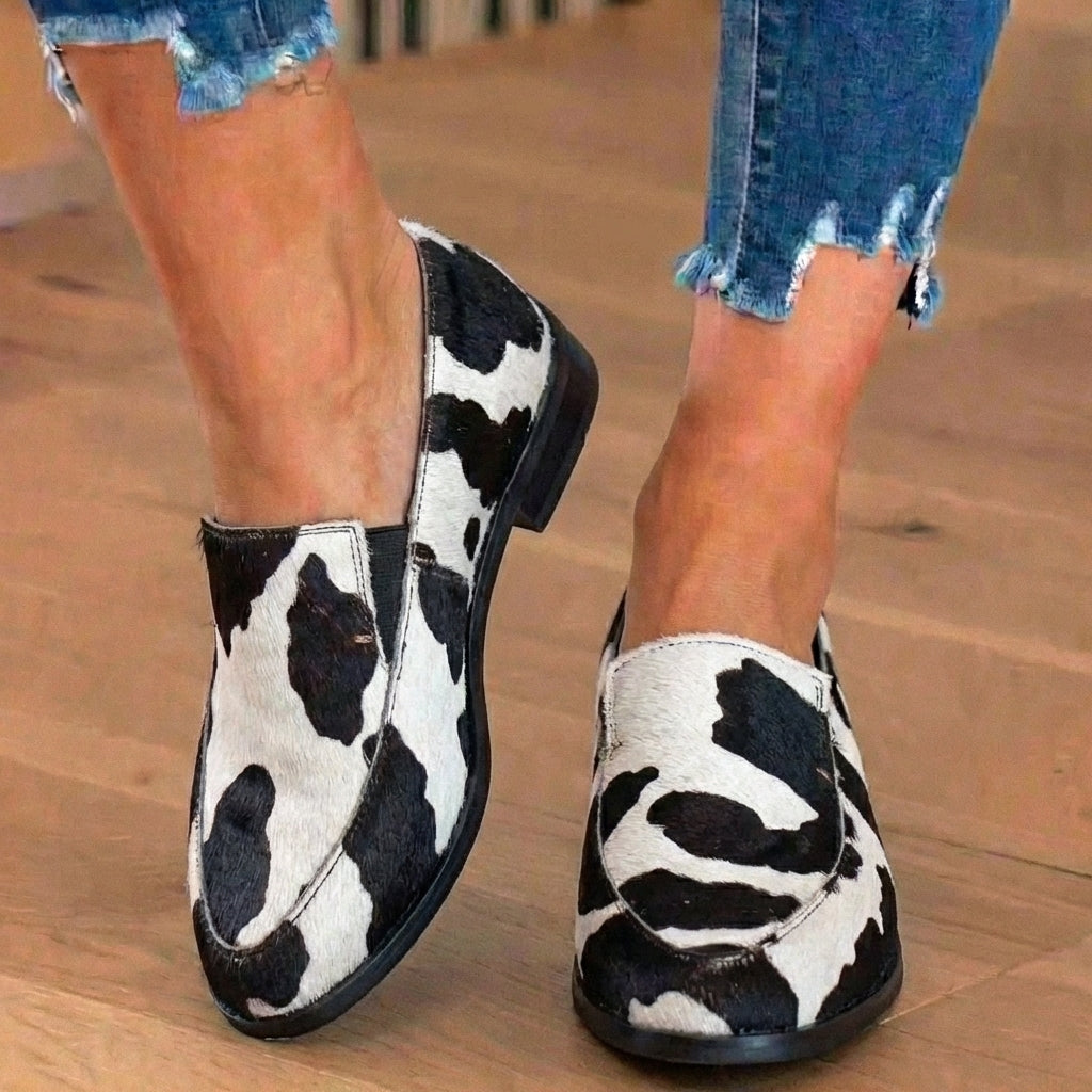 Chic Orthopedic Shoes with Unique Design