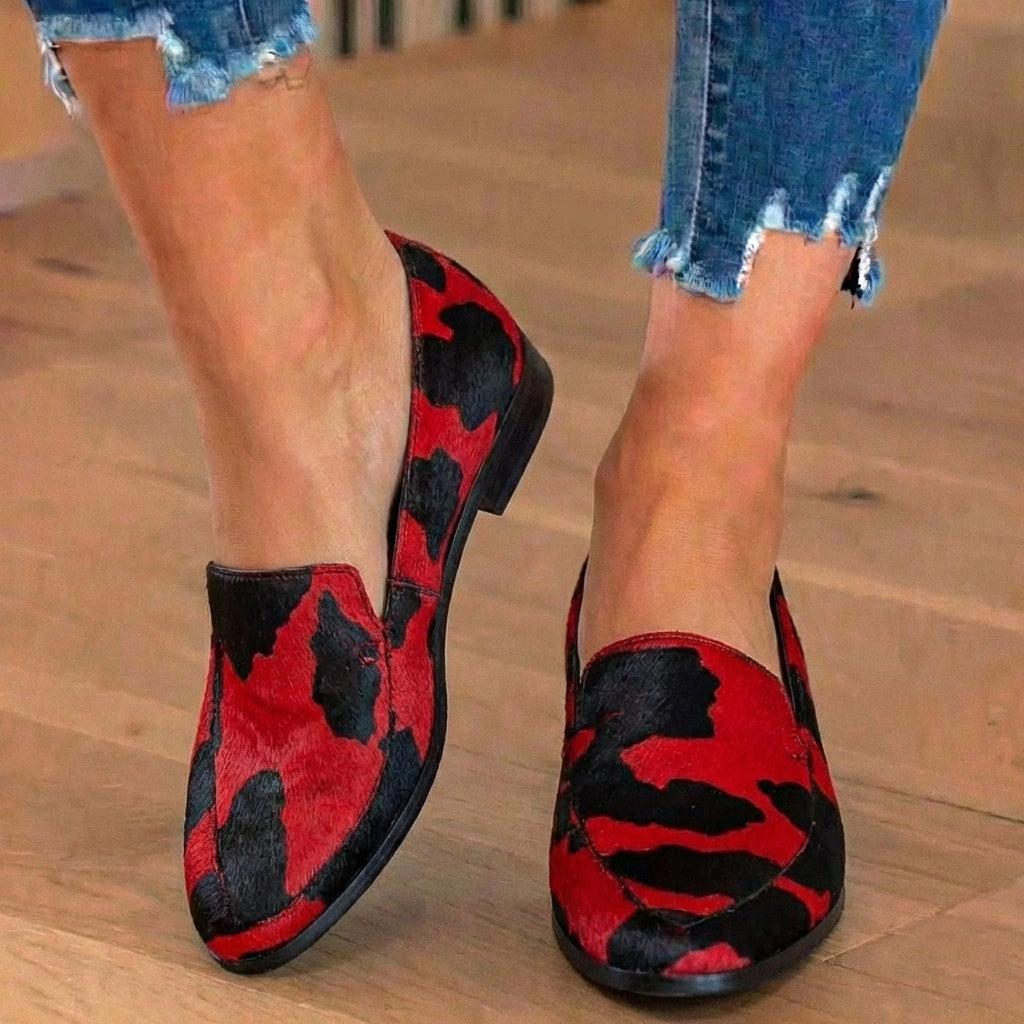 Chic Orthopedic Shoes with Unique Design